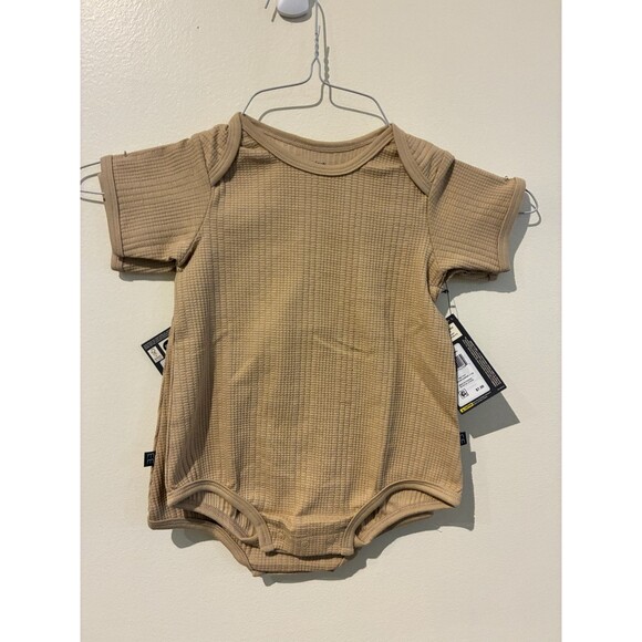 NWT Modern Moments 2-Pack Brown Dumpling Rompers - 18M - Picture 1 of 3